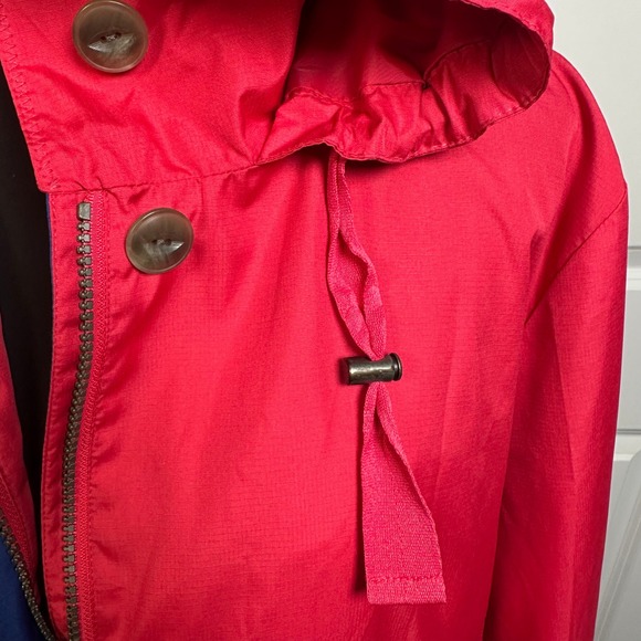 Vintage Women's Red Hooded Rain Jacket Casual Lightweight Windbreaker - Picture 4 of 12